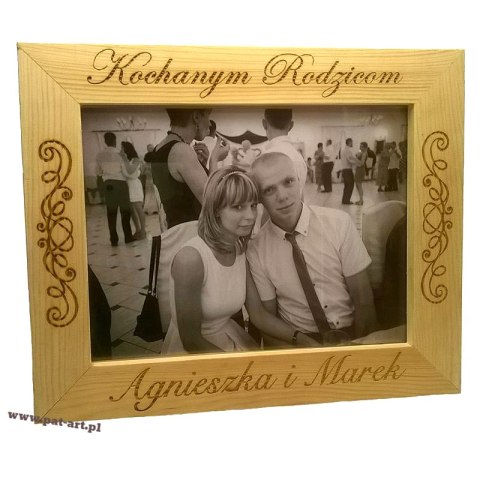 Drewniana ramka z grawerem Drewniana ramka z grawerem
