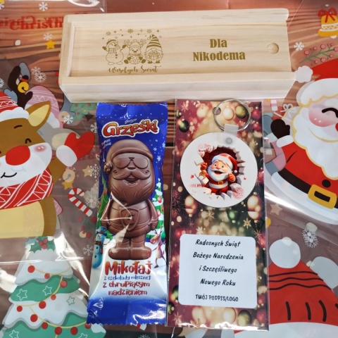 paczki dla dzieci na mikołaja upominki dla dzieci na mikolajki