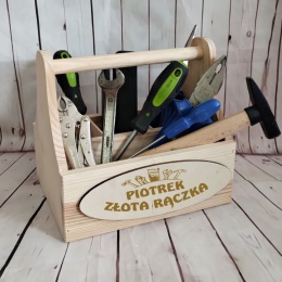 skrzynka na narzędzia z grawerem praktyczny prezent dla faceta